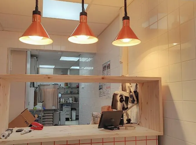 Noli Myyrmaeki 酒店 万塔