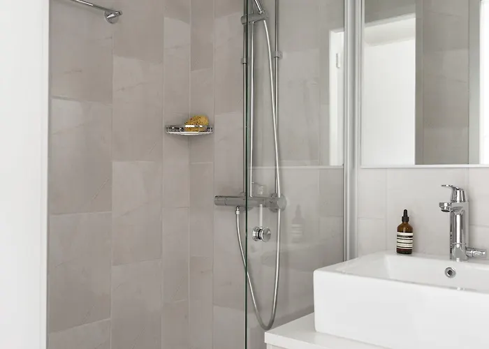 Noli Myyrmaeki 酒店 万塔